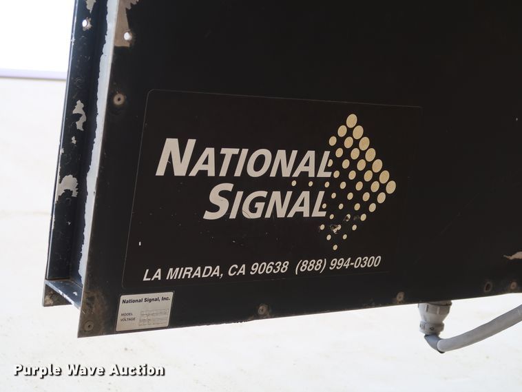 image for item KY9753 1988 Ford Cargo CF7000  street sweeper truck