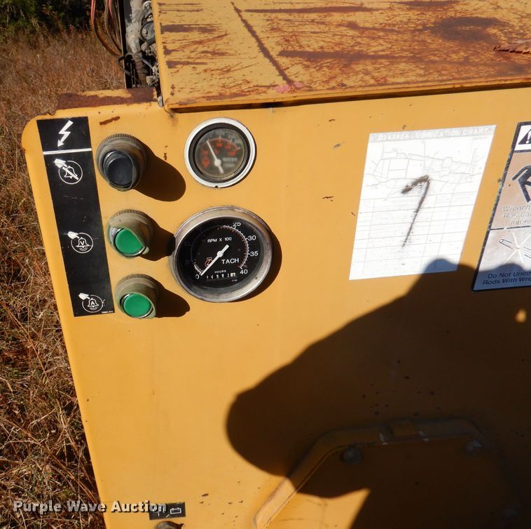 image for item DA5498 1998 Vermeer D24X40A  directional boring unit