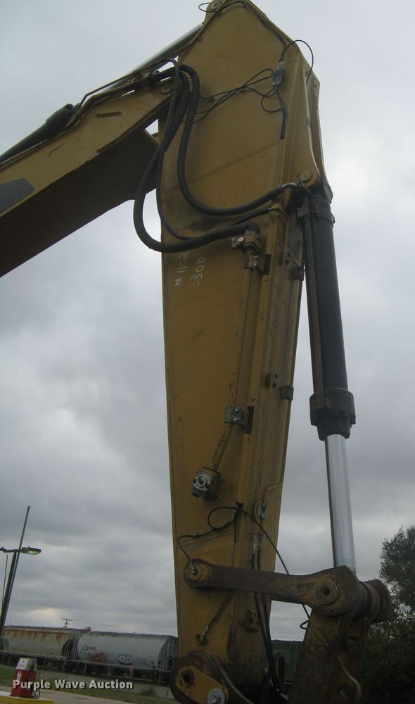 image for item DG5320 2008 Caterpillar 330DL  excavator