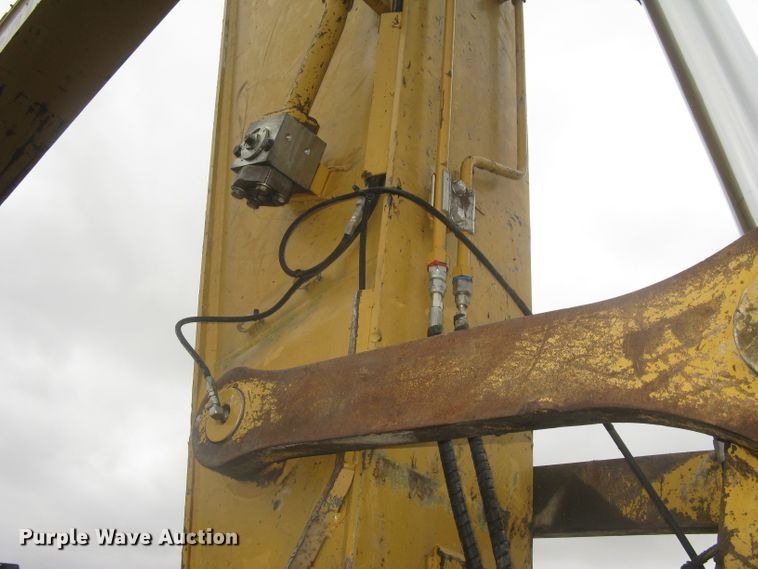 image for item DG5320 2008 Caterpillar 330DL  excavator