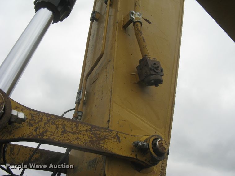 image for item DG5320 2008 Caterpillar 330DL  excavator