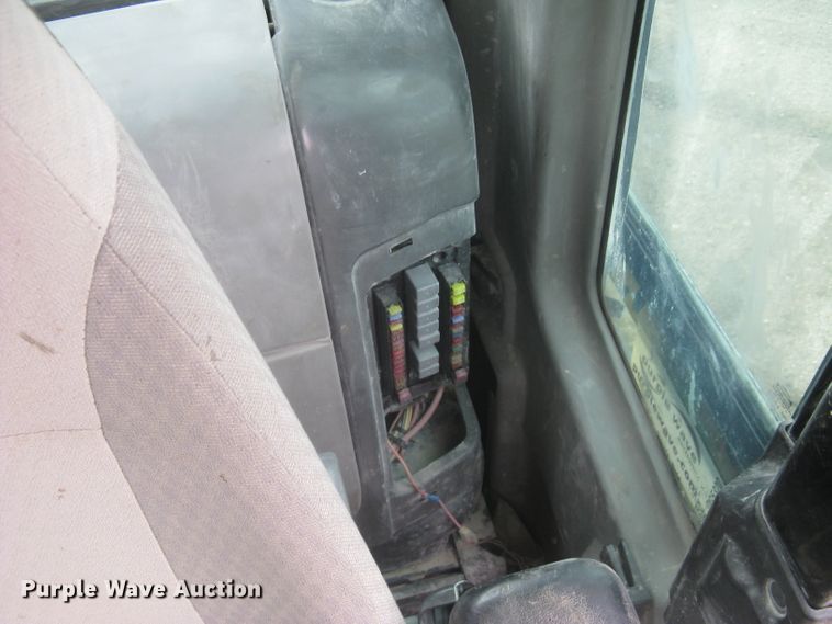 image for item DG5320 2008 Caterpillar 330DL  excavator