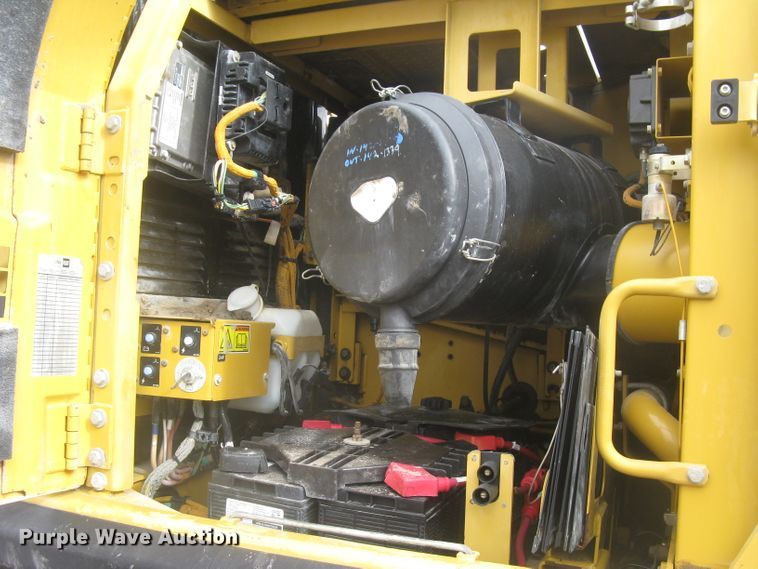 image for item DG5320 2008 Caterpillar 330DL  excavator