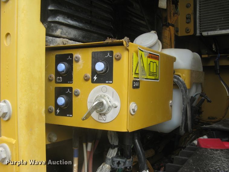 image for item DG5320 2008 Caterpillar 330DL  excavator