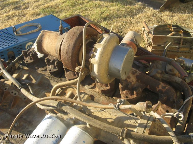 image for item DG5324 1985 Cummins 300  engine