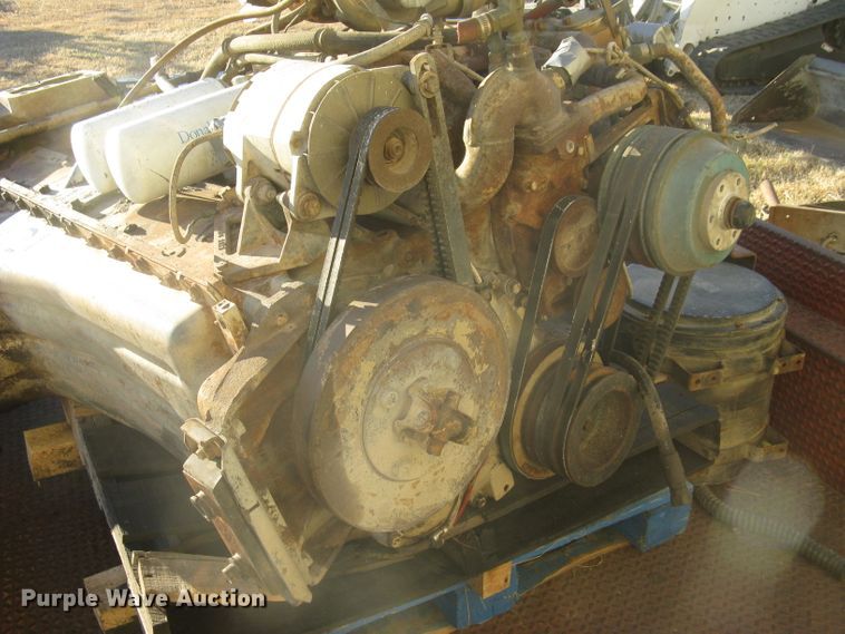 image for item DG5324 1985 Cummins 300  engine