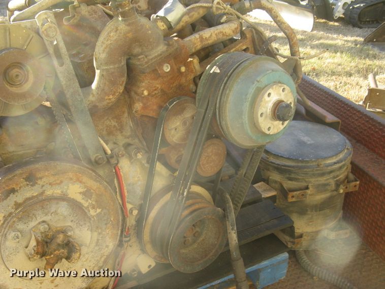 image for item DG5324 1985 Cummins 300  engine