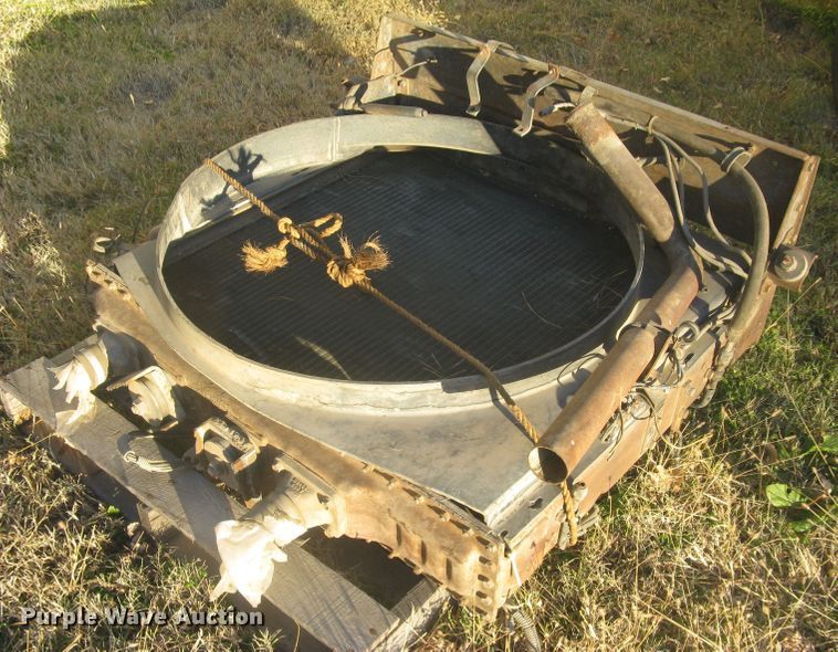 image for item DG5324 1985 Cummins 300  engine