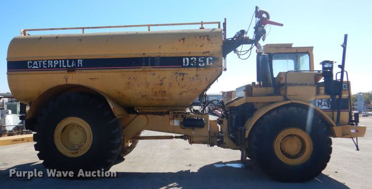 image for item DH7307 Caterpillar D35C  water wagon