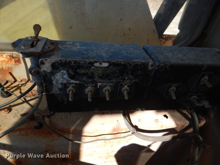 image for item DH7307 Caterpillar D35C  water wagon