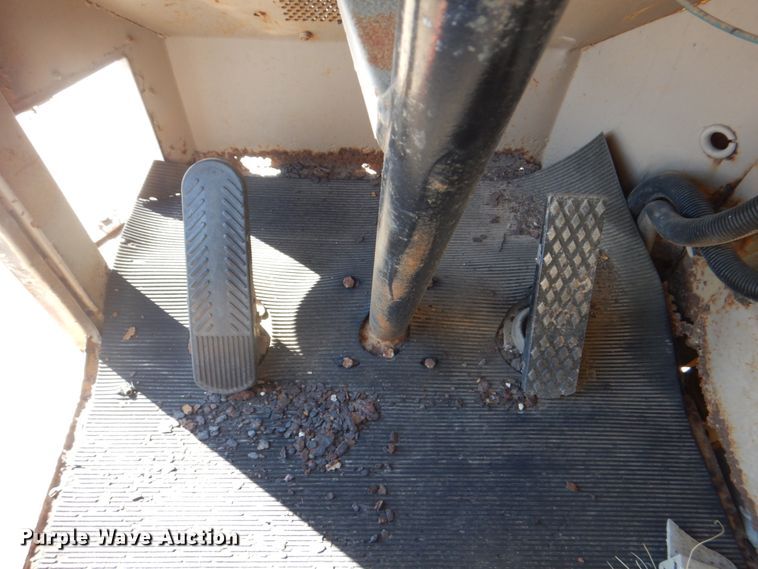 image for item DH7307 Caterpillar D35C  water wagon