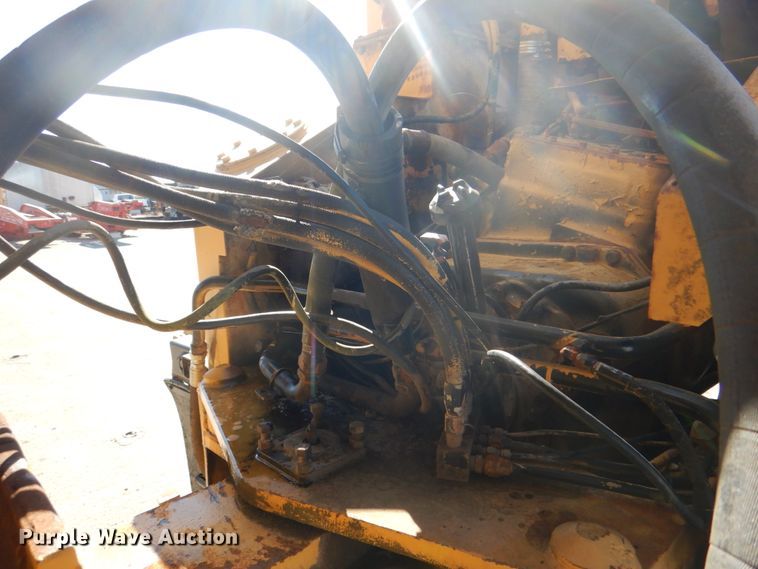 image for item DH7307 Caterpillar D35C  water wagon