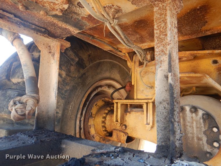 image for item DH7307 Caterpillar D35C  water wagon