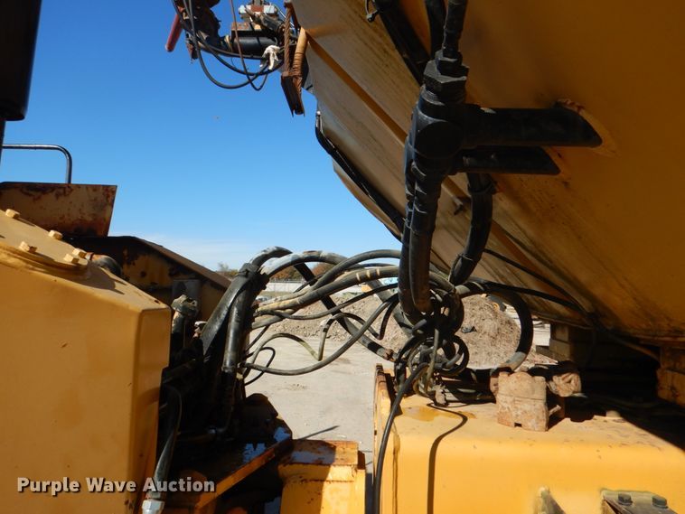 image for item DH7307 Caterpillar D35C  water wagon