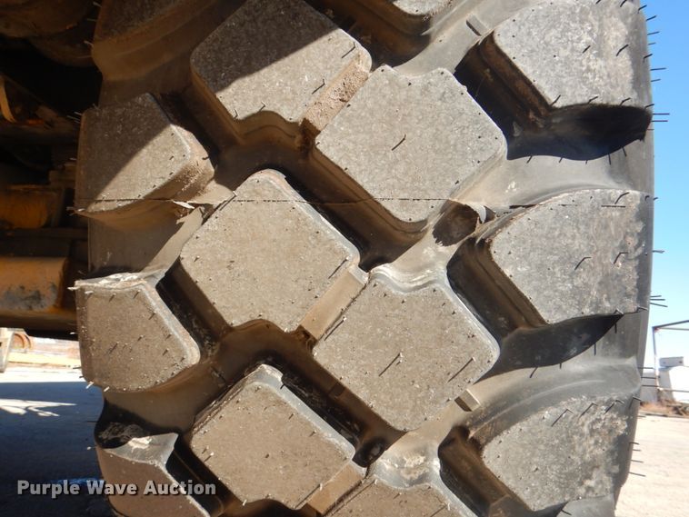 image for item DH7307 Caterpillar D35C  water wagon