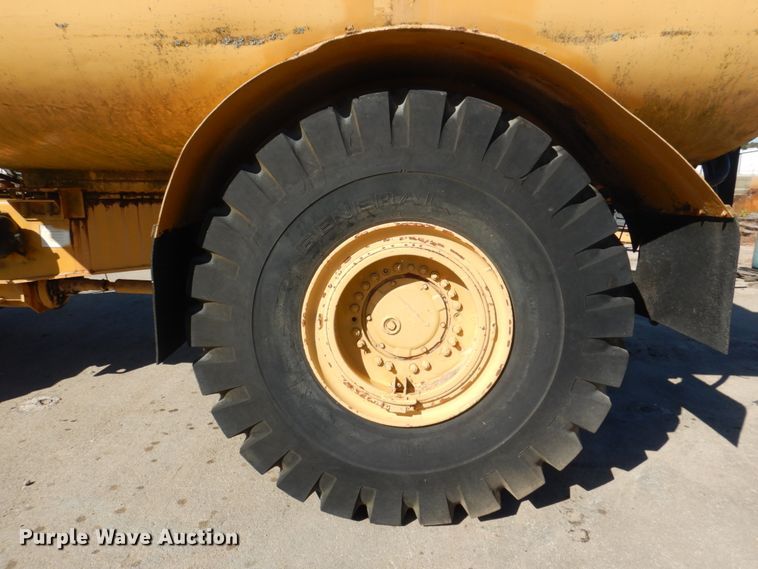 image for item DH7307 Caterpillar D35C  water wagon