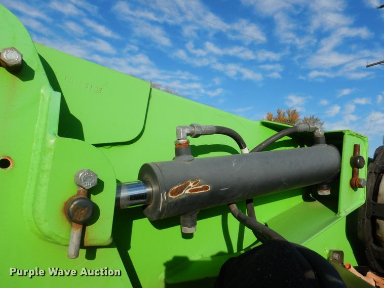 image for item DH8005 2011 Niftylift SP64D  boom lift