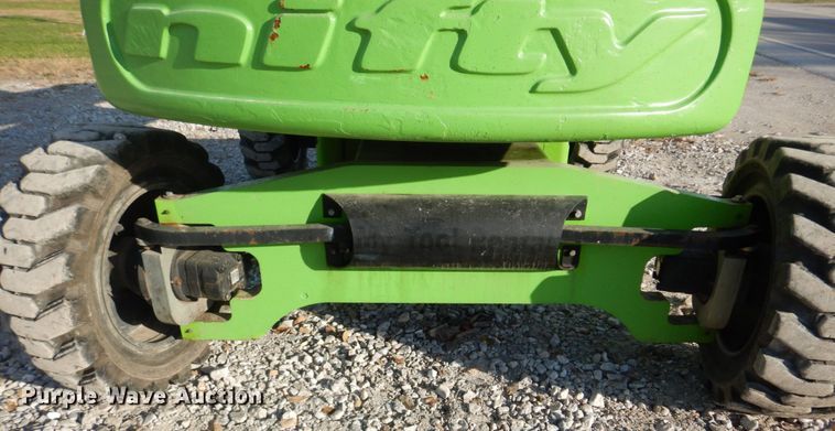 image for item DH8005 2011 Niftylift SP64D  boom lift