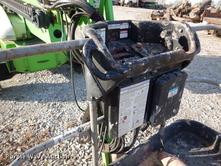 image for item DH8005 2011 Niftylift SP64D  boom lift