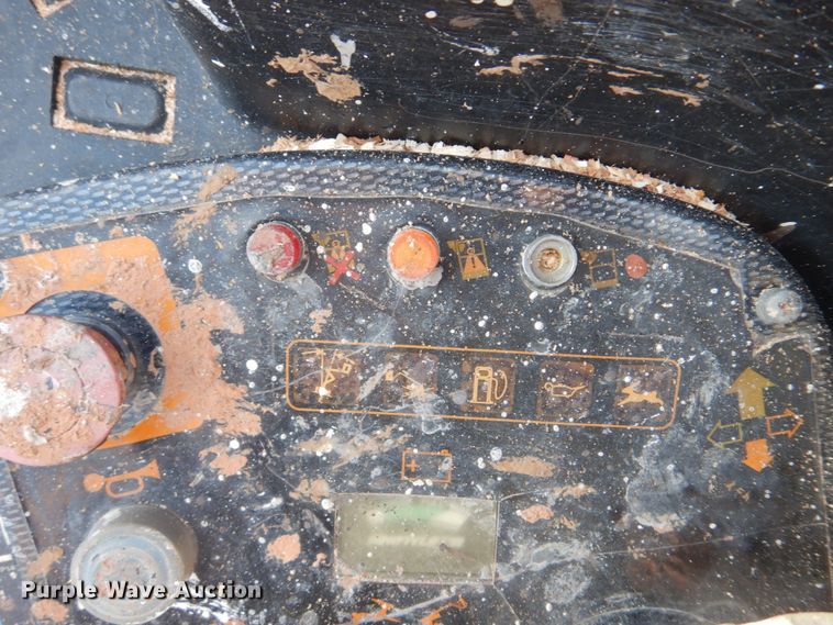 image for item DH8005 2011 Niftylift SP64D  boom lift