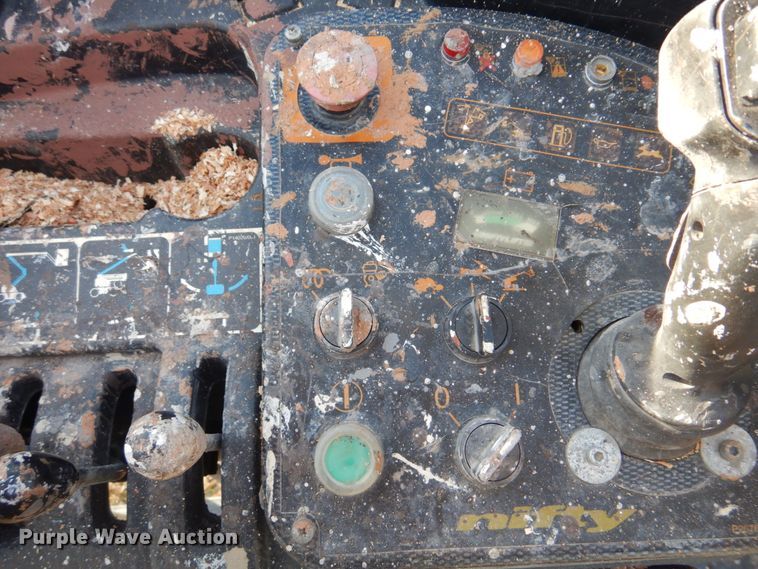 image for item DH8005 2011 Niftylift SP64D  boom lift