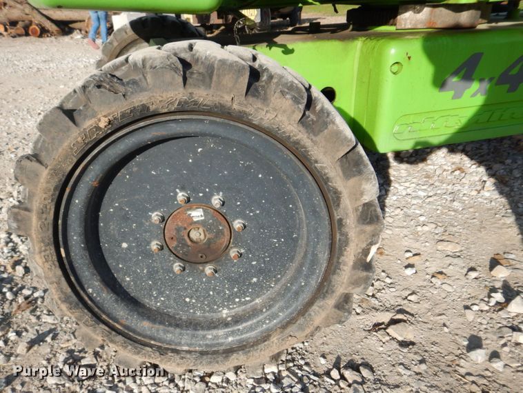 image for item DH8005 2011 Niftylift SP64D  boom lift