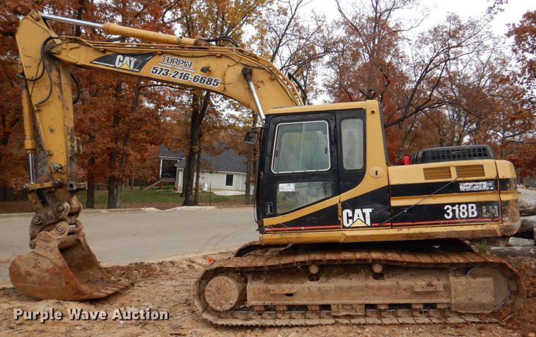 image for item DH8009 2000 Caterpillar 318BLN  excavator