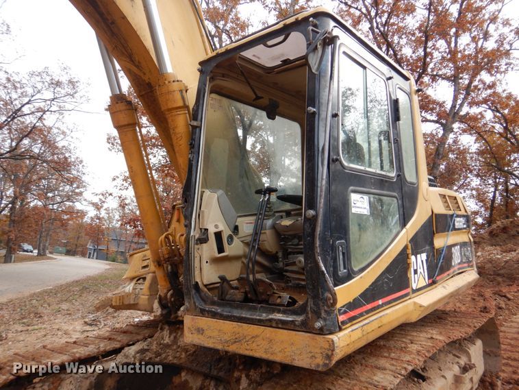 image for item DH8009 2000 Caterpillar 318BLN  excavator
