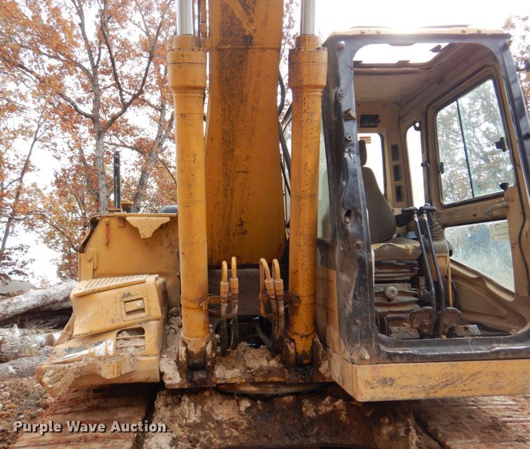 image for item DH8009 2000 Caterpillar 318BLN  excavator