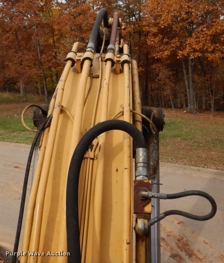 image for item DH8009 2000 Caterpillar 318BLN  excavator