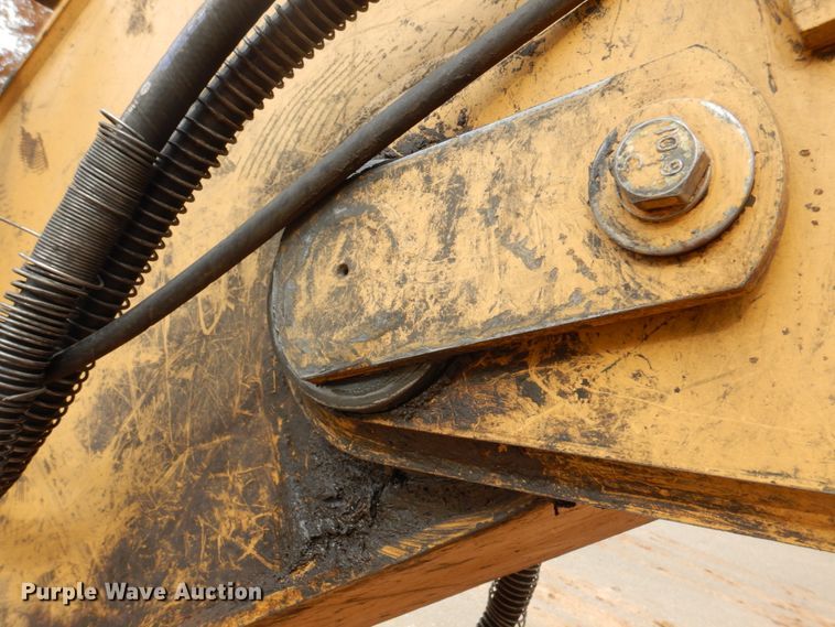 image for item DH8009 2000 Caterpillar 318BLN  excavator