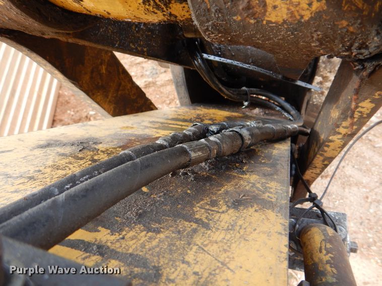 image for item DH8009 2000 Caterpillar 318BLN  excavator