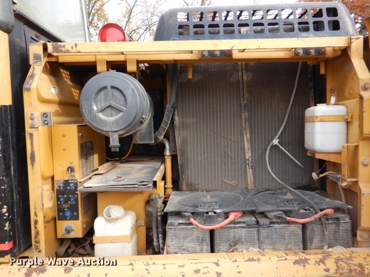 image for item DH8009 2000 Caterpillar 318BLN  excavator