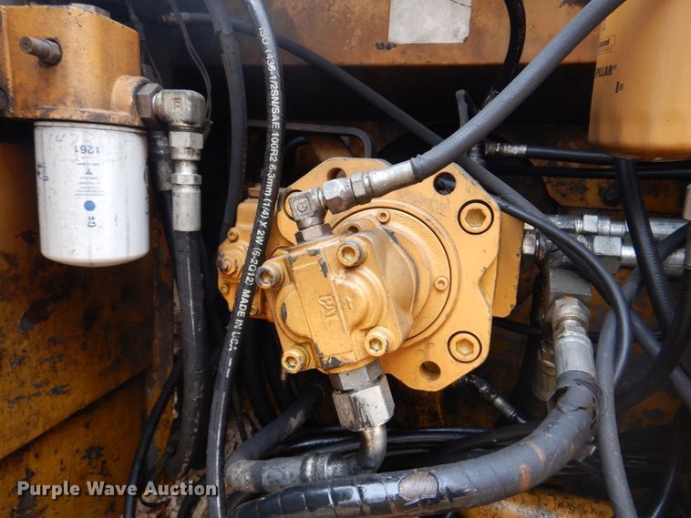 image for item DH8009 2000 Caterpillar 318BLN  excavator