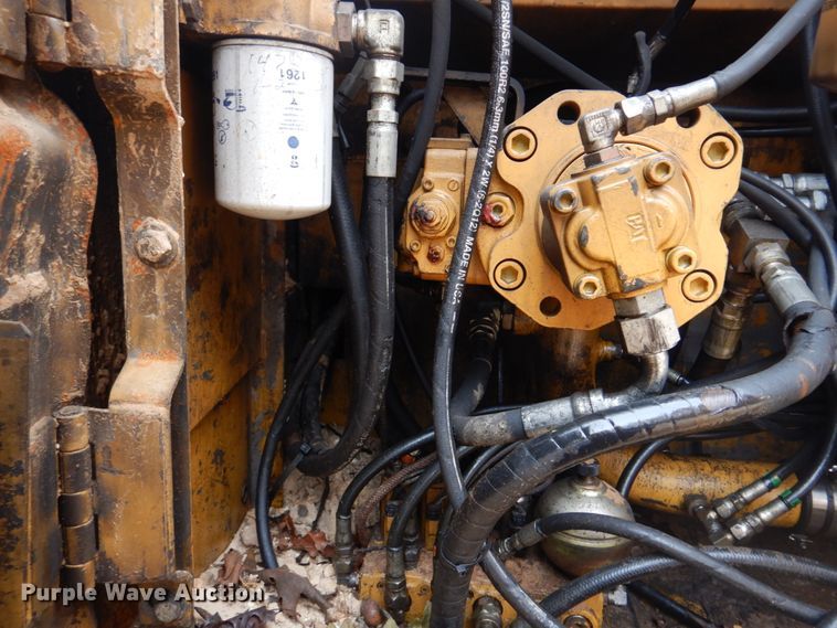 image for item DH8009 2000 Caterpillar 318BLN  excavator