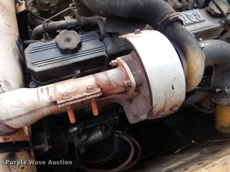 image for item DH8009 2000 Caterpillar 318BLN  excavator