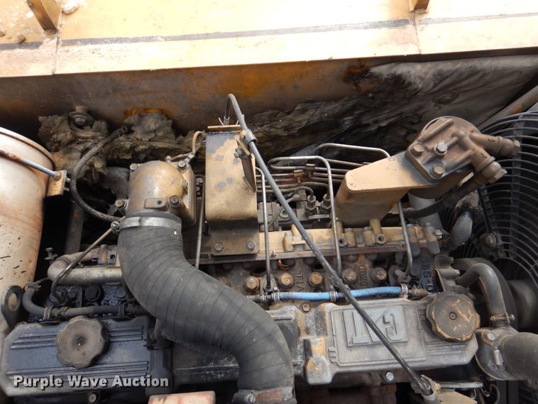 image for item DH8009 2000 Caterpillar 318BLN  excavator