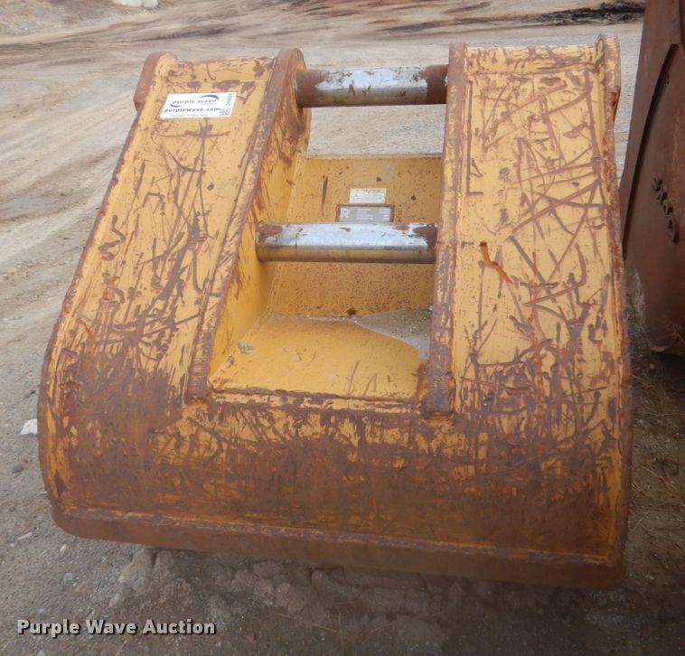 image for item DH8026 Rockland ESS bucket