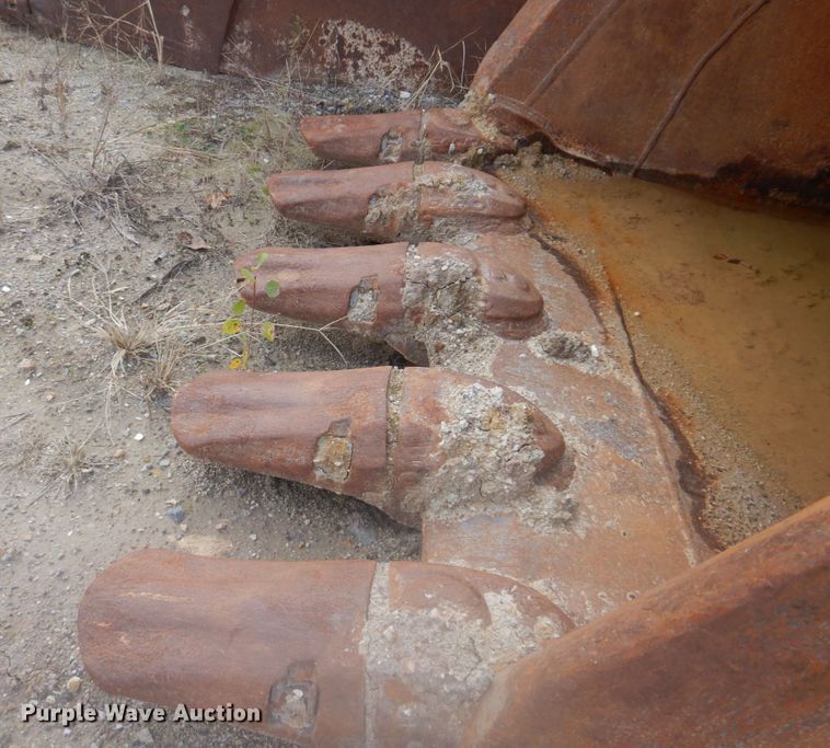 image for item DH8026 Rockland ESS bucket