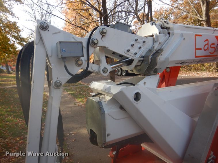 image for item DH8028 2018 Easy Lift RA26  boom lift