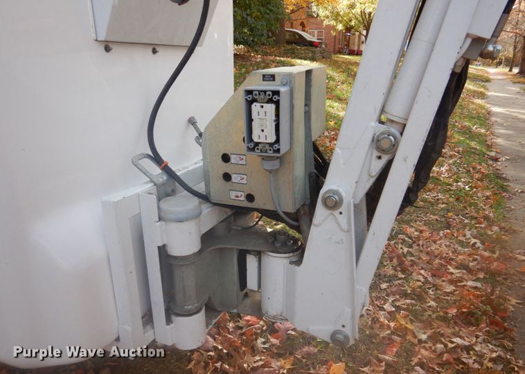 image for item DH8028 2018 Easy Lift RA26  boom lift