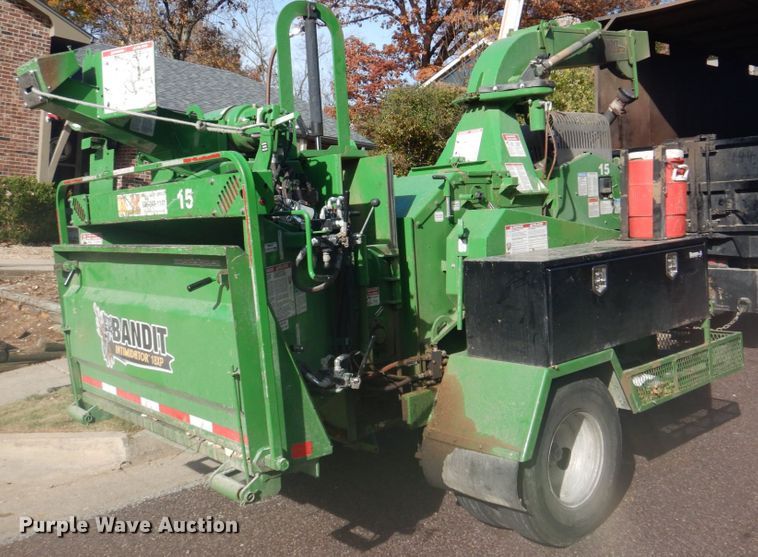image for item DH8029 2020 Bandit Intimidator 18XP  wood chipper