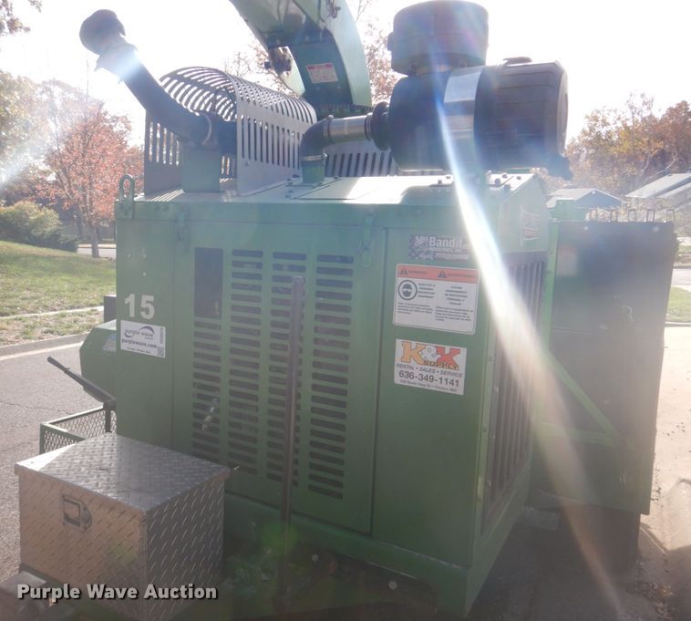 image for item DH8029 2020 Bandit Intimidator 18XP  wood chipper