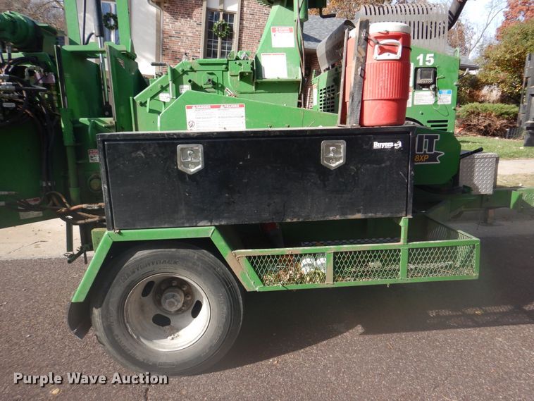 image for item DH8029 2020 Bandit Intimidator 18XP  wood chipper