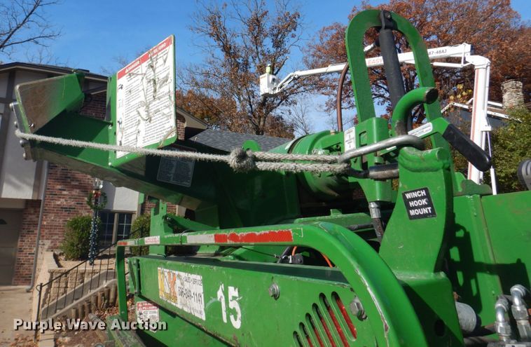 image for item DH8029 2020 Bandit Intimidator 18XP  wood chipper