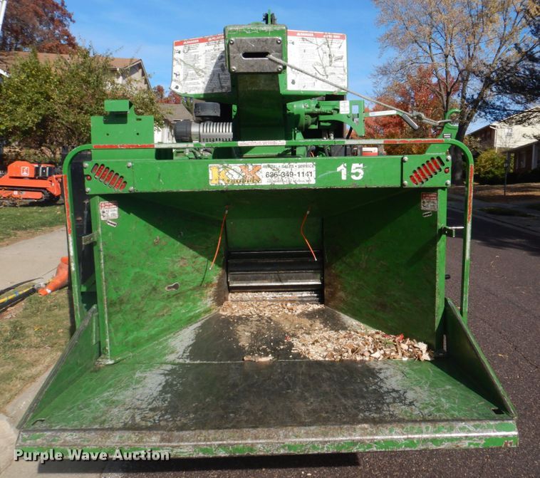 image for item DH8029 2020 Bandit Intimidator 18XP  wood chipper