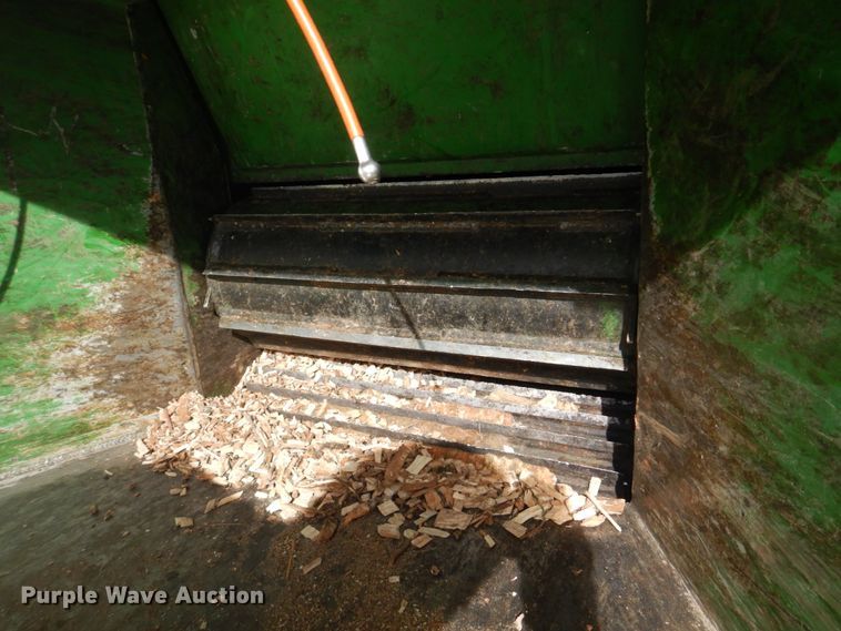 image for item DH8029 2020 Bandit Intimidator 18XP  wood chipper