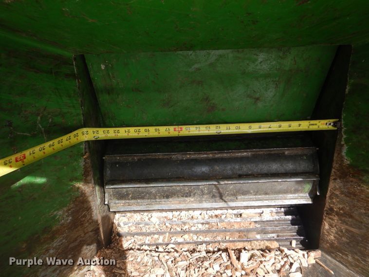 image for item DH8029 2020 Bandit Intimidator 18XP  wood chipper