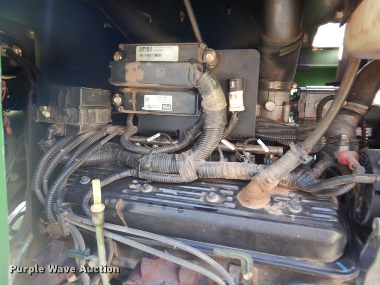 image for item DH8029 2020 Bandit Intimidator 18XP  wood chipper