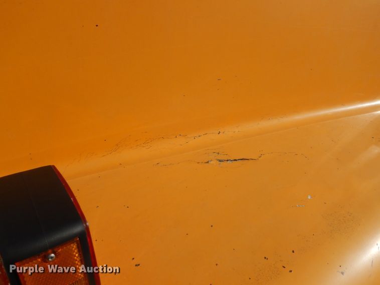 image for item DH8032 1994 White GMC WG  dump truck